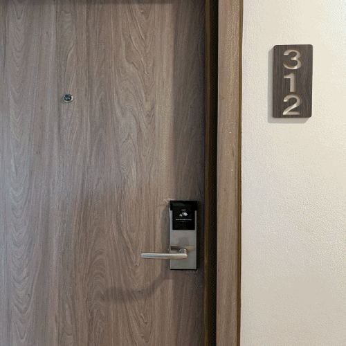 ผลงานติดตั้ง Digital door lock