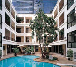 Sakon Court