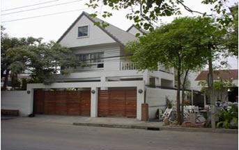 บ้านพักอาศัยส่วนบุคคลย่านห้วยขวาง
